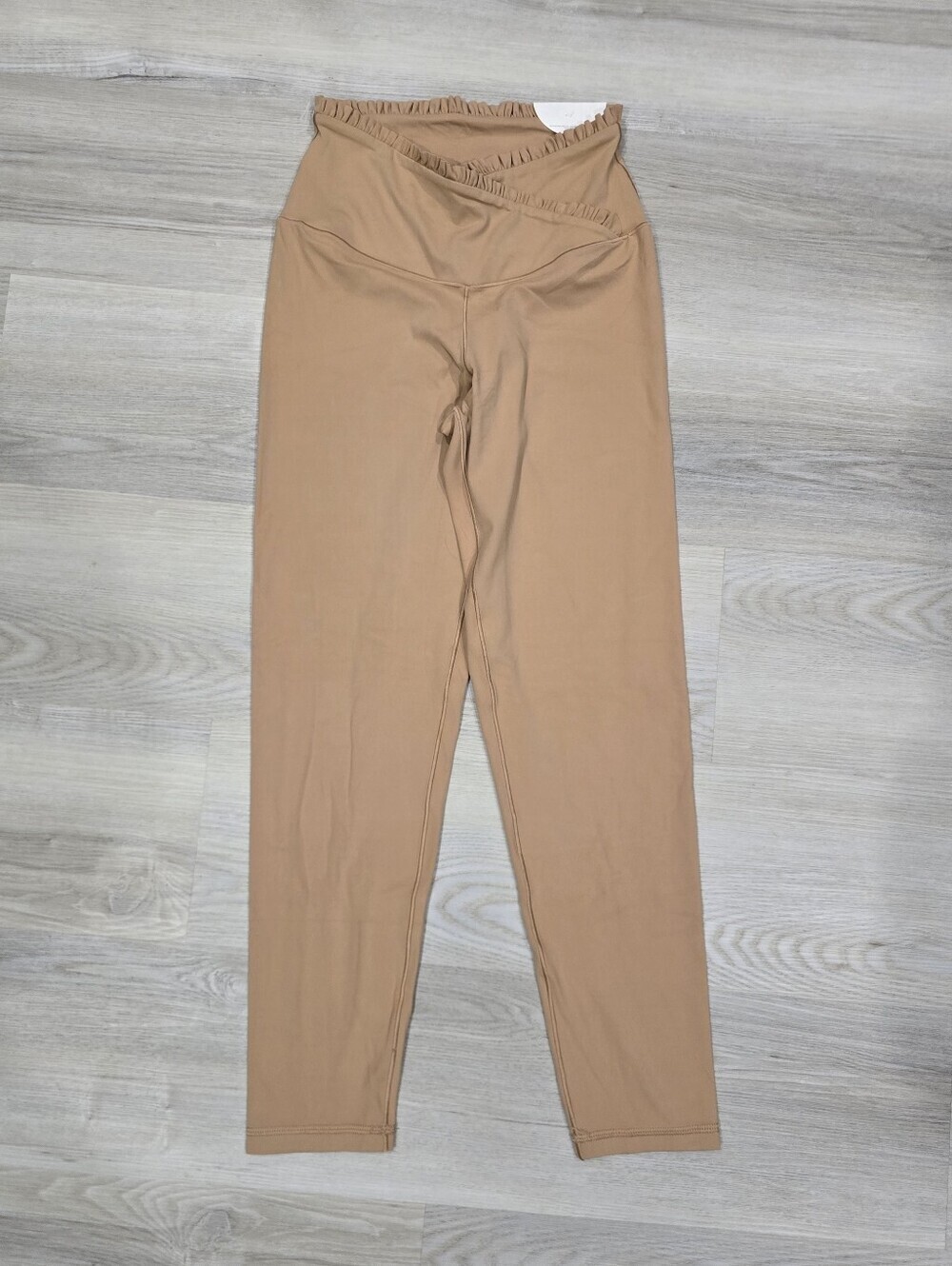 OFFLINE Aerie Real Me Xtra Crossover Ruffle Legging 7/8 Tan Size L NWT